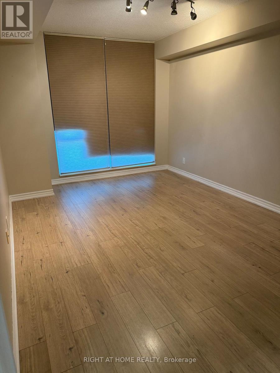 1212 - 1 Elm Drive, Mississauga, Ontario  L5B 4M1 - Photo 15 - W13689820