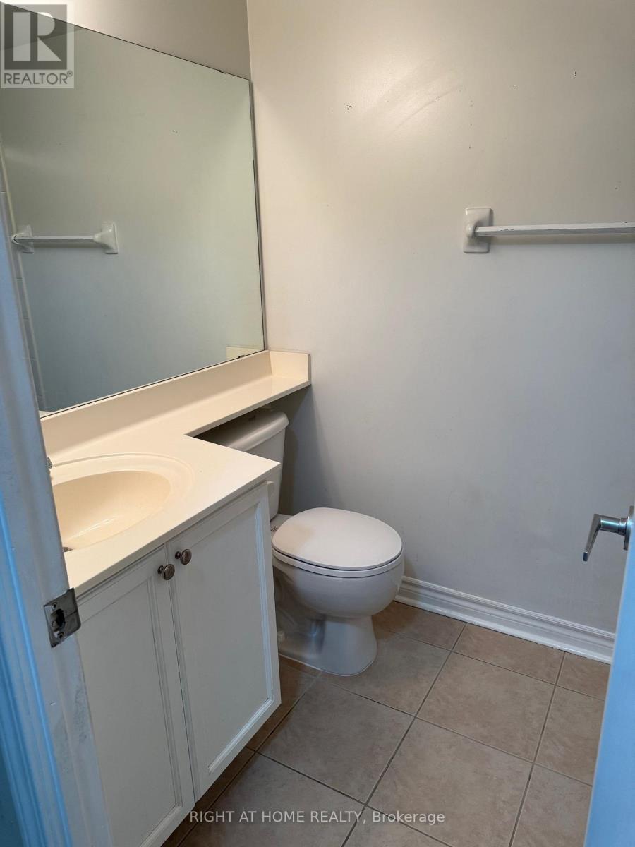 1212 - 1 Elm Drive, Mississauga, Ontario  L5B 4M1 - Photo 17 - W13689820