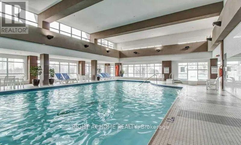 1212 - 1 Elm Drive, Mississauga, Ontario  L5B 4M1 - Photo 7 - W13689820
