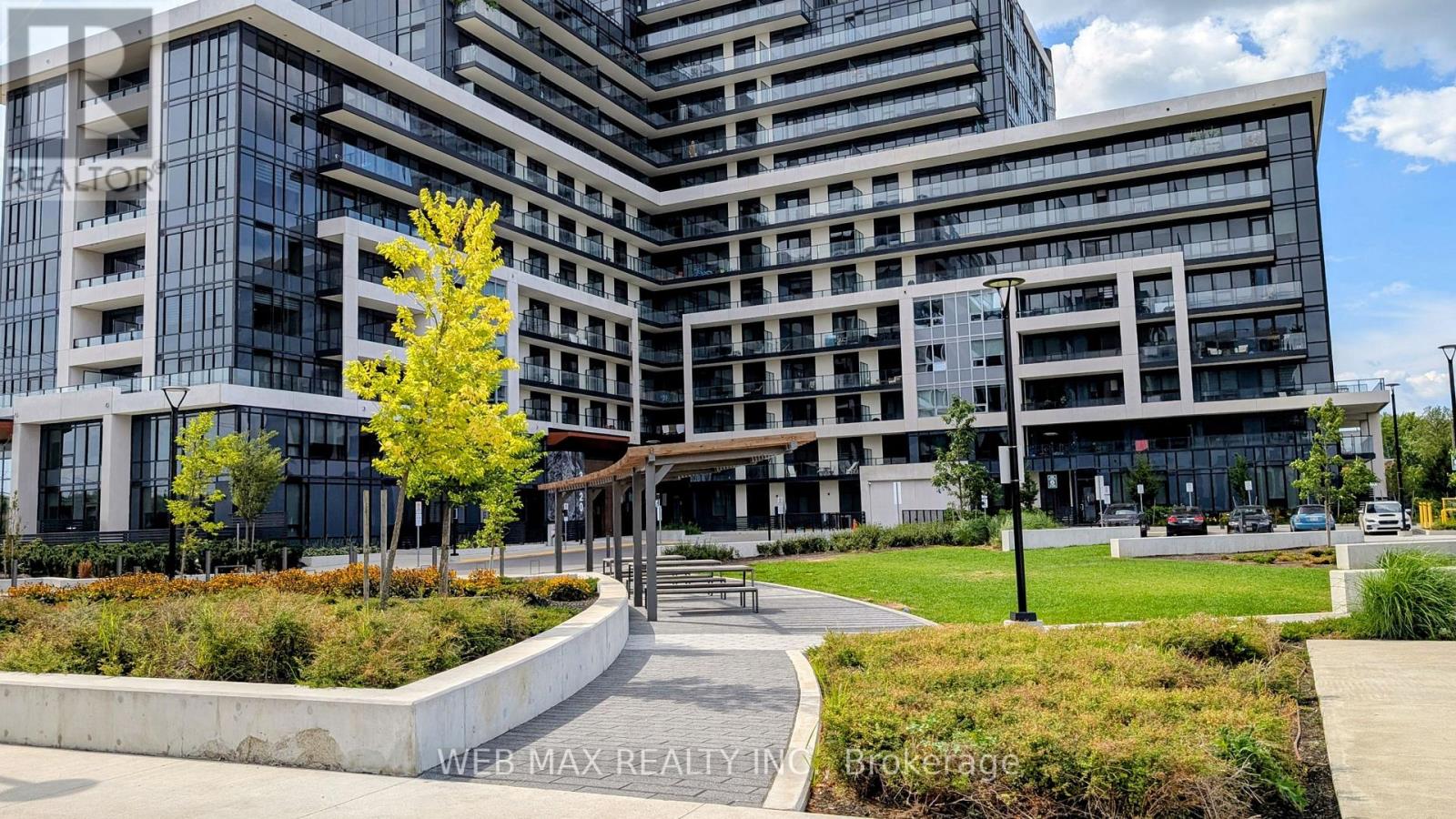 406 - 3200 William Coltson Avenue, Oakville, Ontario  L6H 7W6 - Photo 2 - W13689826