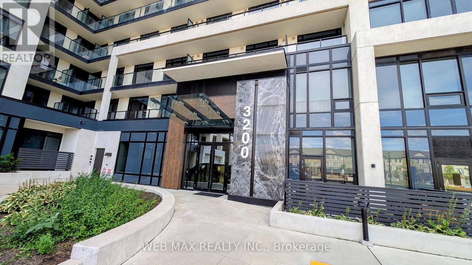 406 - 3200 William Coltson Avenue, Oakville, Ontario  L6H 7W6 - Photo 3 - W13689826