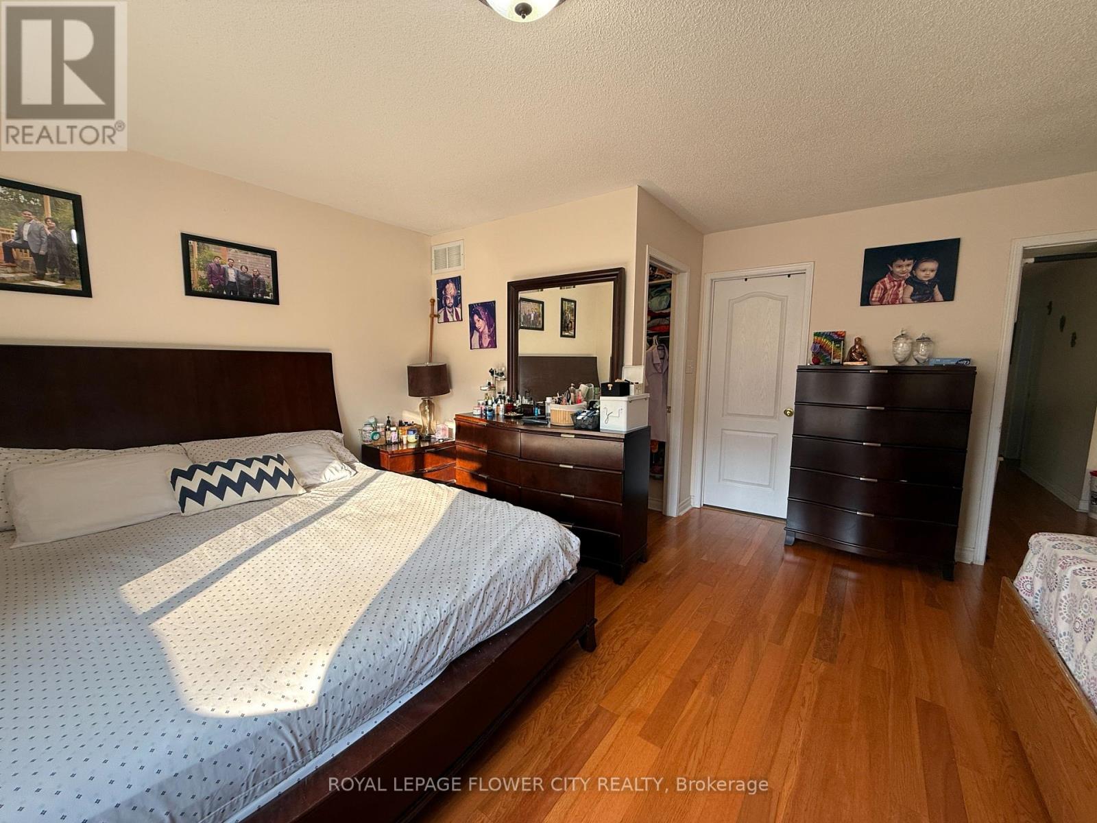 45 Charleswood Circle, Brampton, Ontario  L7A 1Z1 - Photo 18 - W13689834