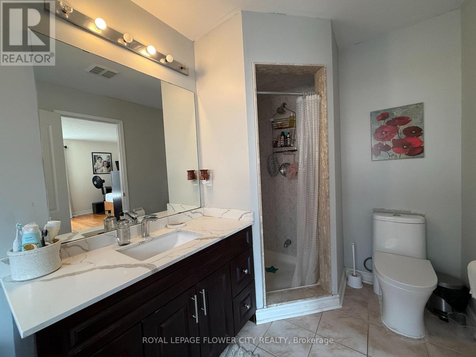 45 Charleswood Circle, Brampton, Ontario  L7A 1Z1 - Photo 20 - W13689834