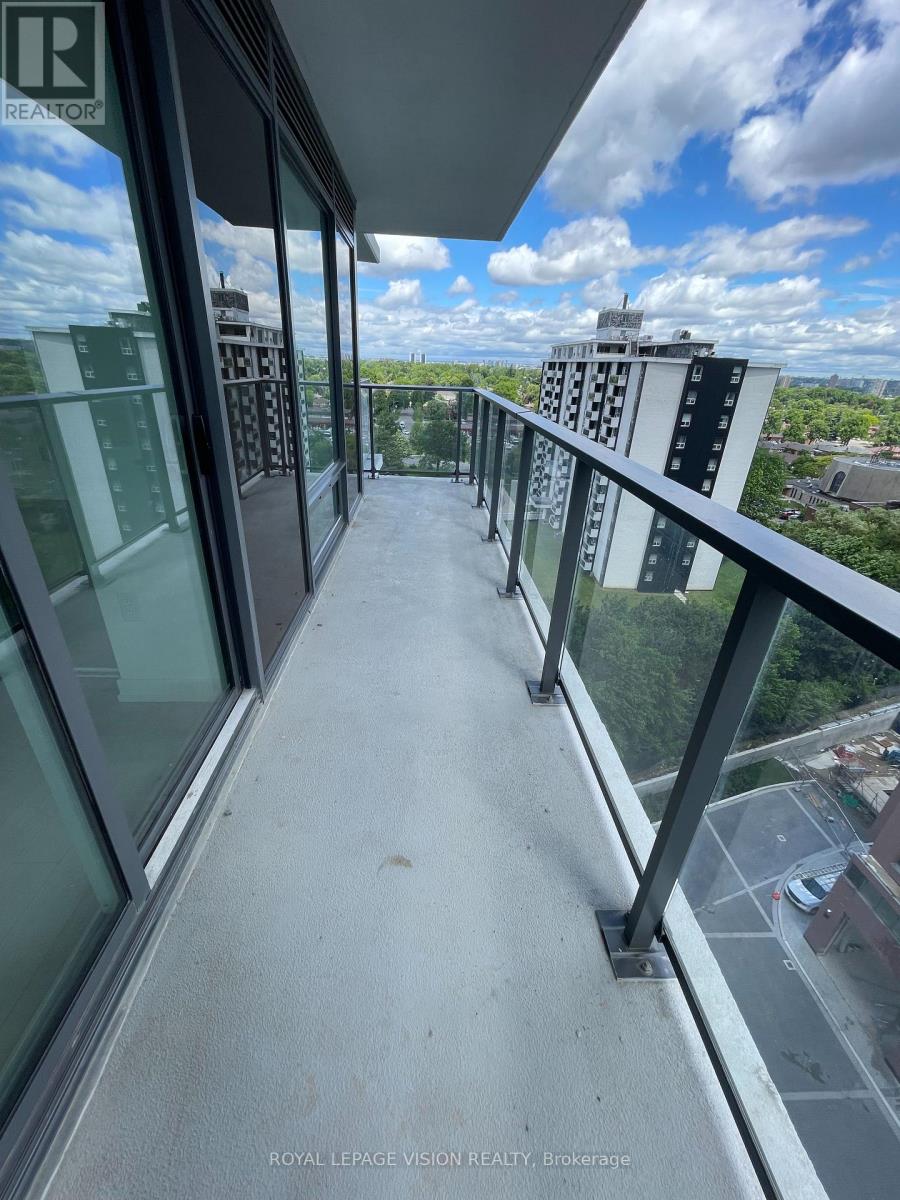 1004 - 4010 Eglinton Avenue W, Toronto, Ontario  M9P 1A6 - Photo 15 - W13689844