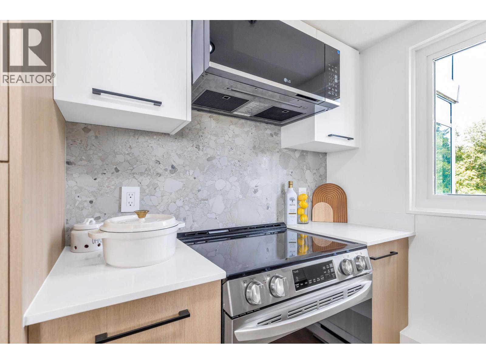 1001 2733 Chandlery Place, Vancouver, British Columbia  V5S 4V3 - Photo 14 - R3156999