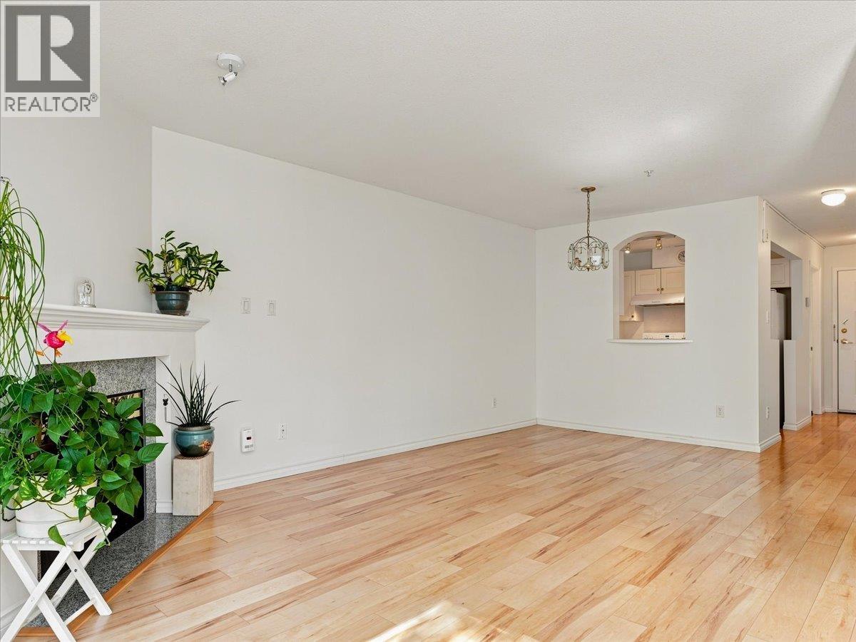 207 3638 Rae Avenue, Vancouver, British Columbia V5R 2P5 - Photo 7 - R3151863