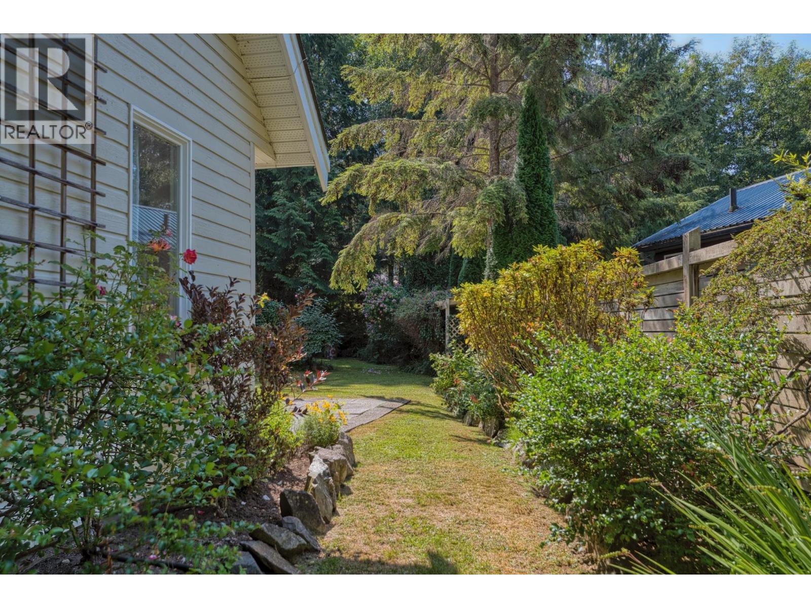 4550 Merrill Road, Madeira Park, British Columbia  V0N 2H1 - Photo 7 - R3156811