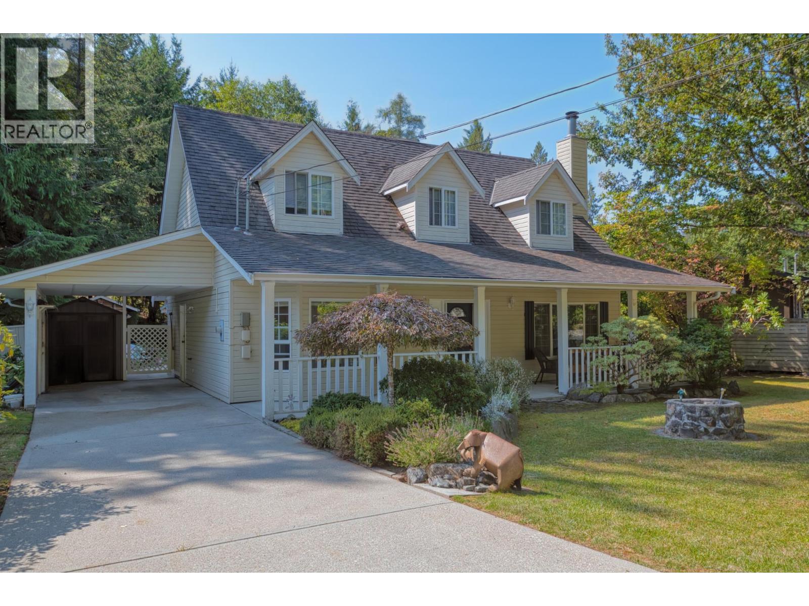 4550 Merrill Road, Madeira Park, British Columbia  V0N 2H1 - Photo 2 - R3156811