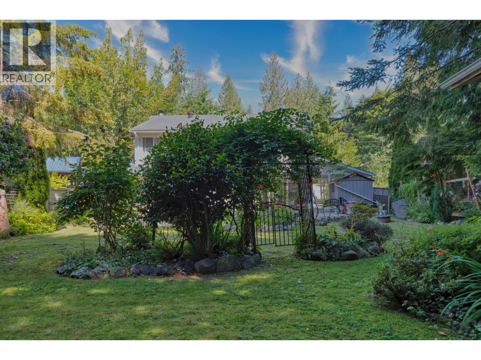 4550 Merrill Road, Madeira Park, British Columbia  V0N 2H1 - Photo 35 - R3156811