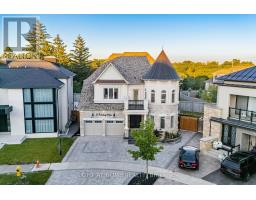 33 KEATLEY DRIVE, Vaughan, Ontario