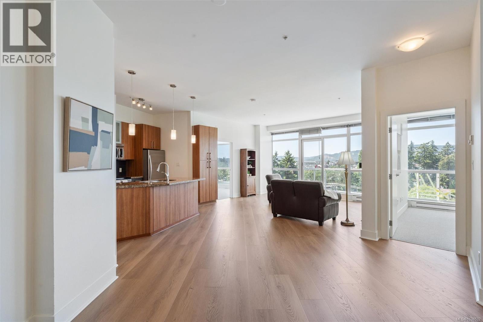 726 2745 Veterans Memorial Pkwy, Langford, British Columbia
