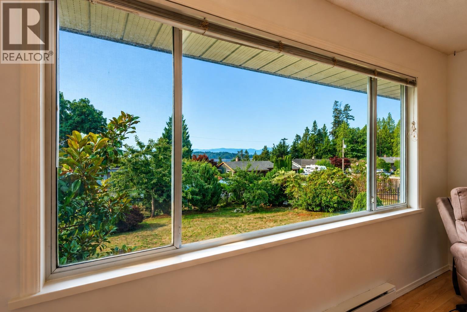 6504 Meier Road, Sechelt, British Columbia  V7Z 0S8 - Photo 6 - R3156603