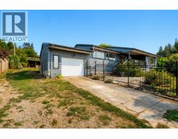 6504 MEIER ROAD, Sechelt, British Columbia