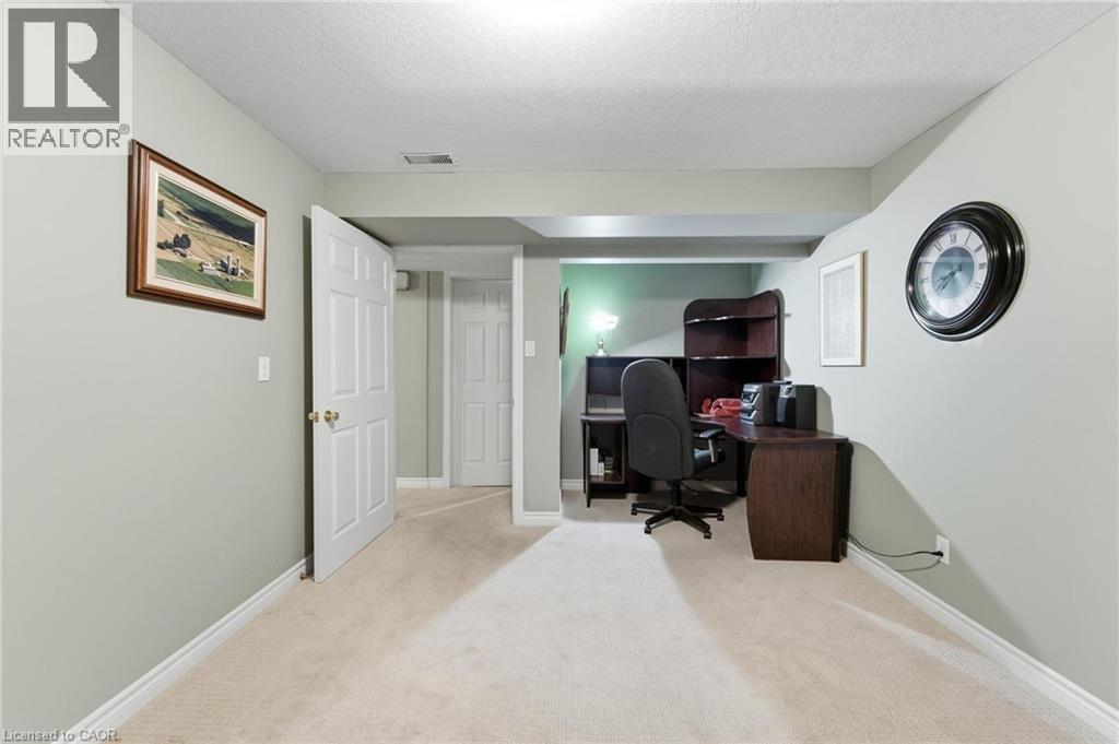 15 Shephard Place, New Hamburg, Ontario  N3A 2E4 - Photo 39 - 40856238