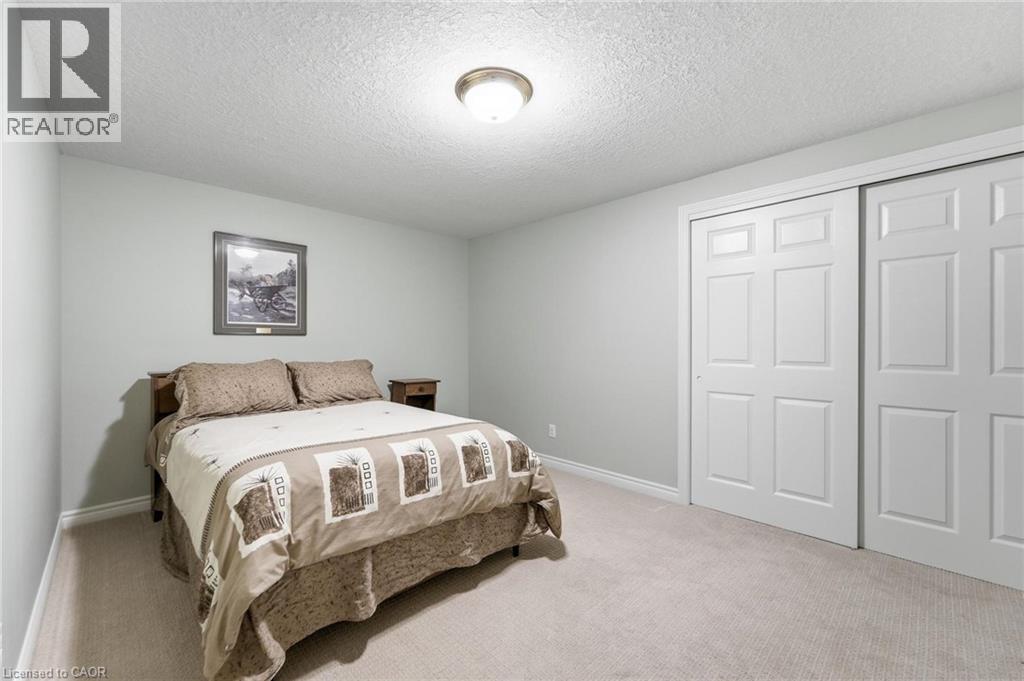 15 Shephard Place, New Hamburg, Ontario  N3A 2E4 - Photo 34 - 40856238