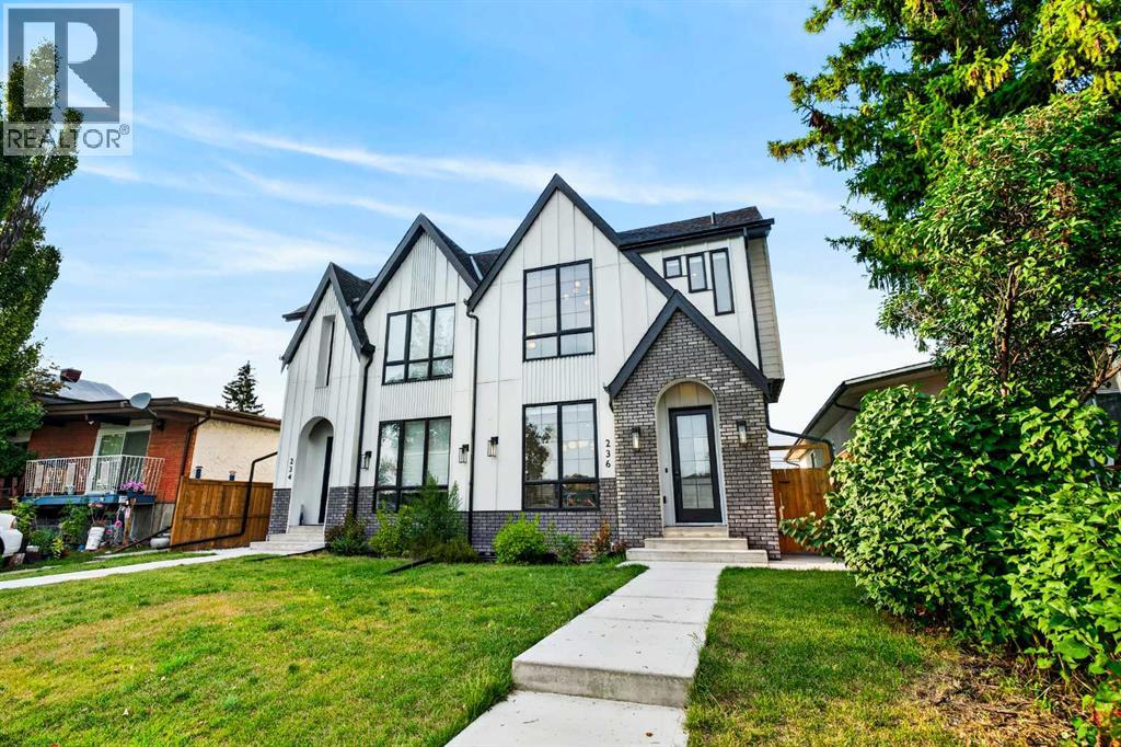 236 30 Avenue NE, Calgary, Alberta  T2E 2C9 - Photo 3 - A2338359