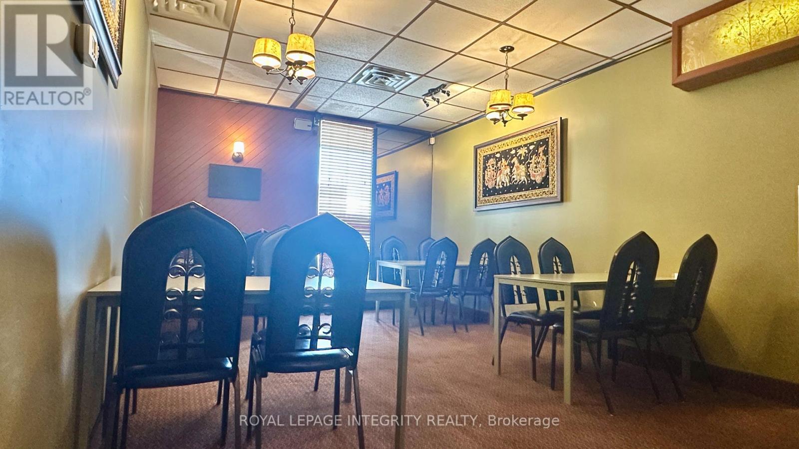 G1 - 1390 Prince Of Wales Drive, Ottawa, Ontario  K2C 3N2 - Photo 3 - X13689862