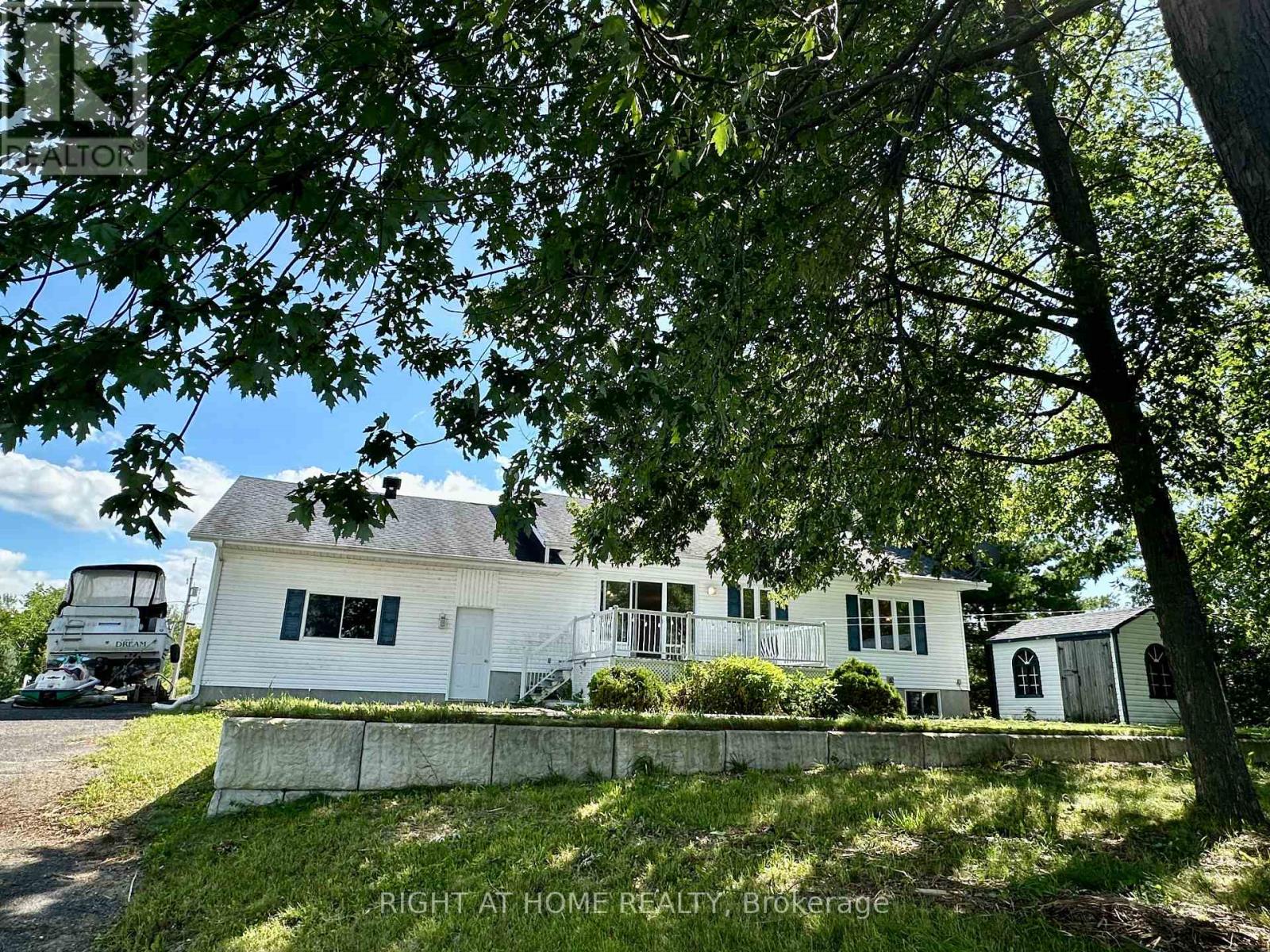 2527 Concession 1 Road, Alfred And Plantagenet, Ontario  K0B 1J0 - Photo 14 - X13686408