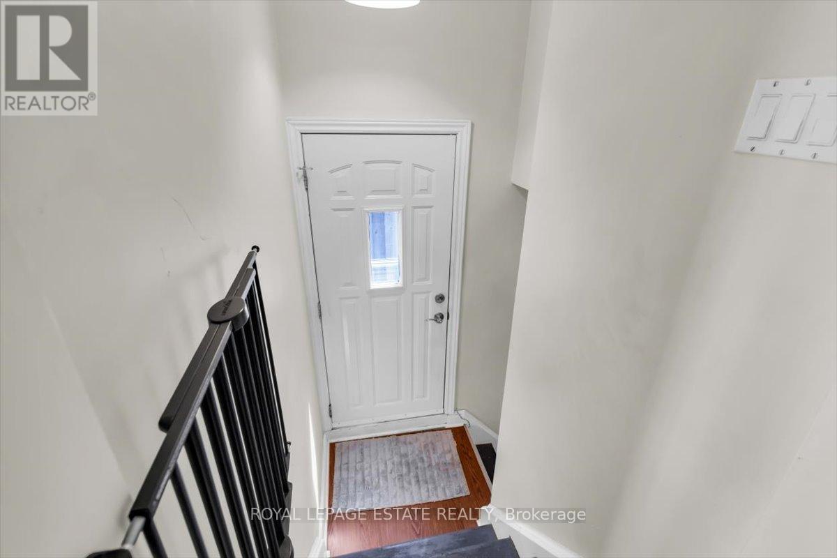 4037 Bloor Street W, Toronto, Ontario M9B 1M4 - Photo 19 - W13582812