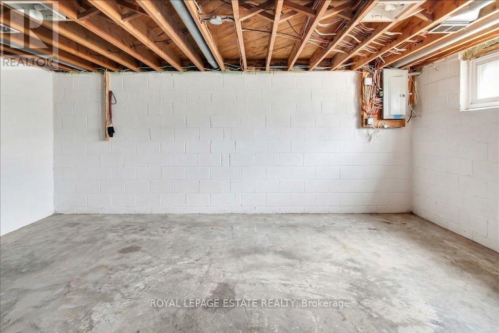 4037 Bloor Street W, Toronto, Ontario M9B 1M4 - Photo 22 - W13582812