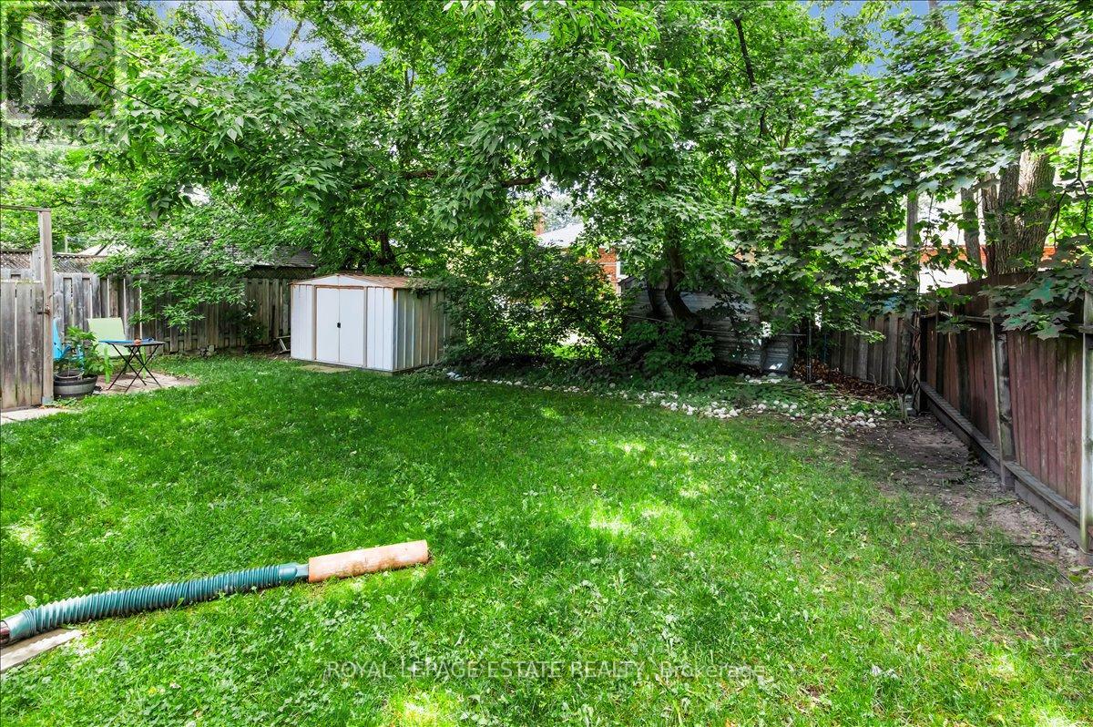 4037 Bloor Street W, Toronto, Ontario M9B 1M4 - Photo 30 - W13582812