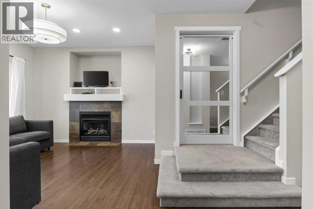 213 Mahogany Heights SE, Calgary, Alberta  T3M 0X7 - Photo 4 - A2334054