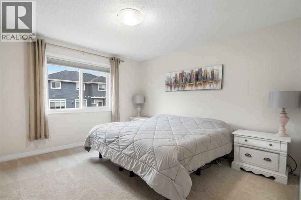 22 Sunrise Heights, Cochrane, Alberta  T4C 2R8 - Photo 11 - A2337496