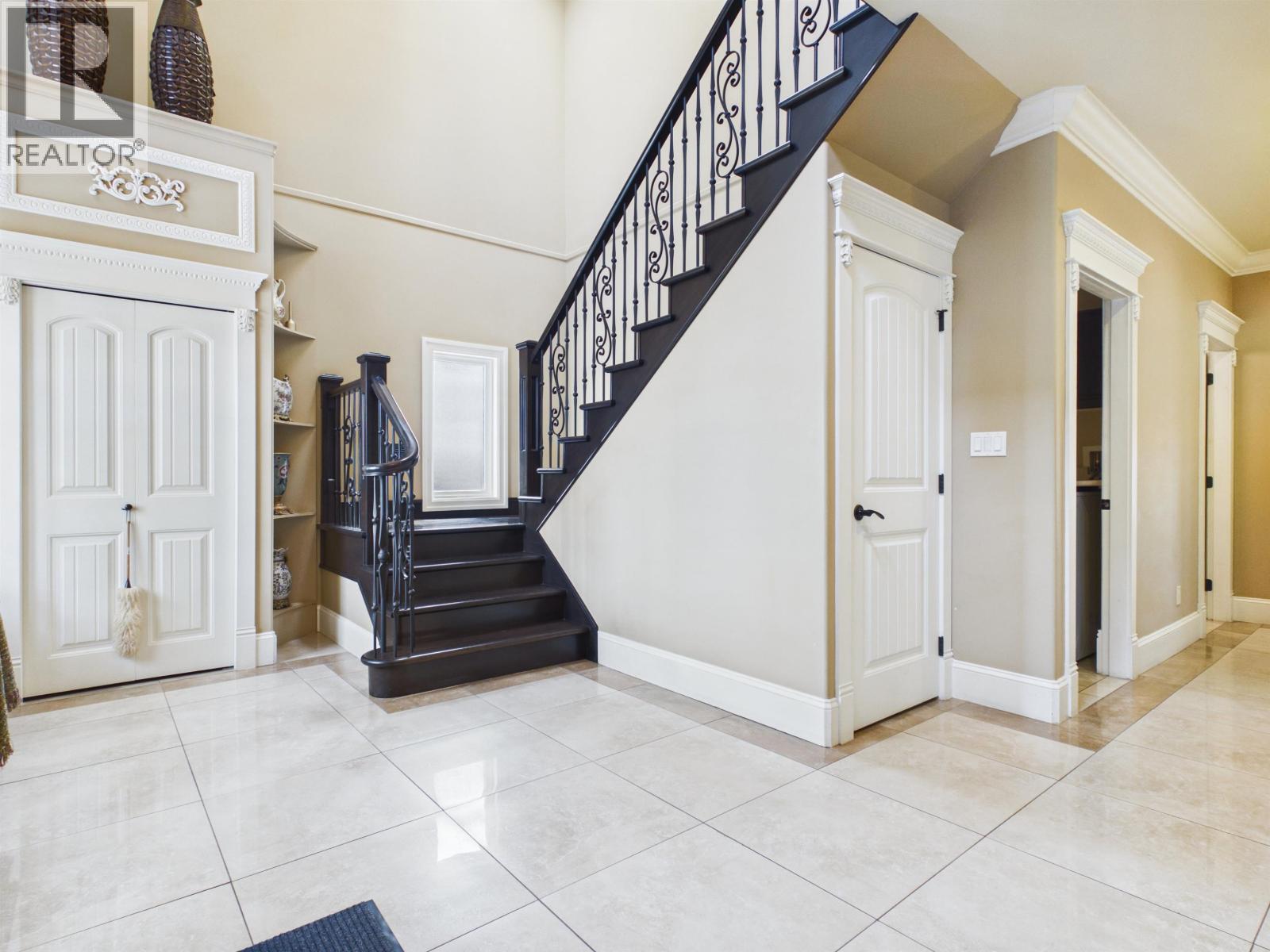 7649 Sussex Avenue, Burnaby, British Columbia  V5J 3V9 - Photo 4 - R3157044