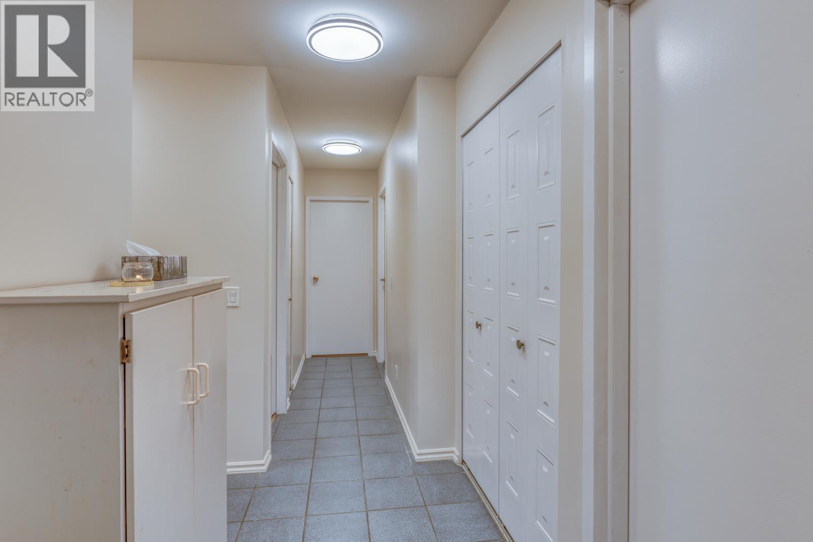 T4907 3980 Carrigan Court, Burnaby, British Columbia  V3N 4S6 - Photo 2 - R3157018