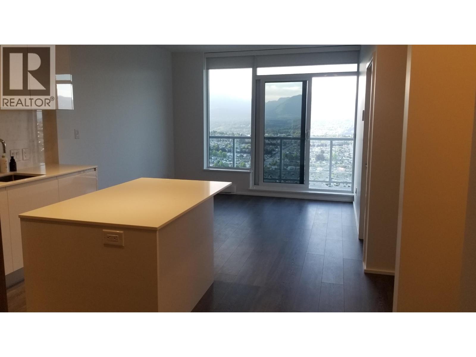 4910 1955 Alpha Way, Burnaby, British Columbia  V5C 0K6 - Photo 4 - R3155783