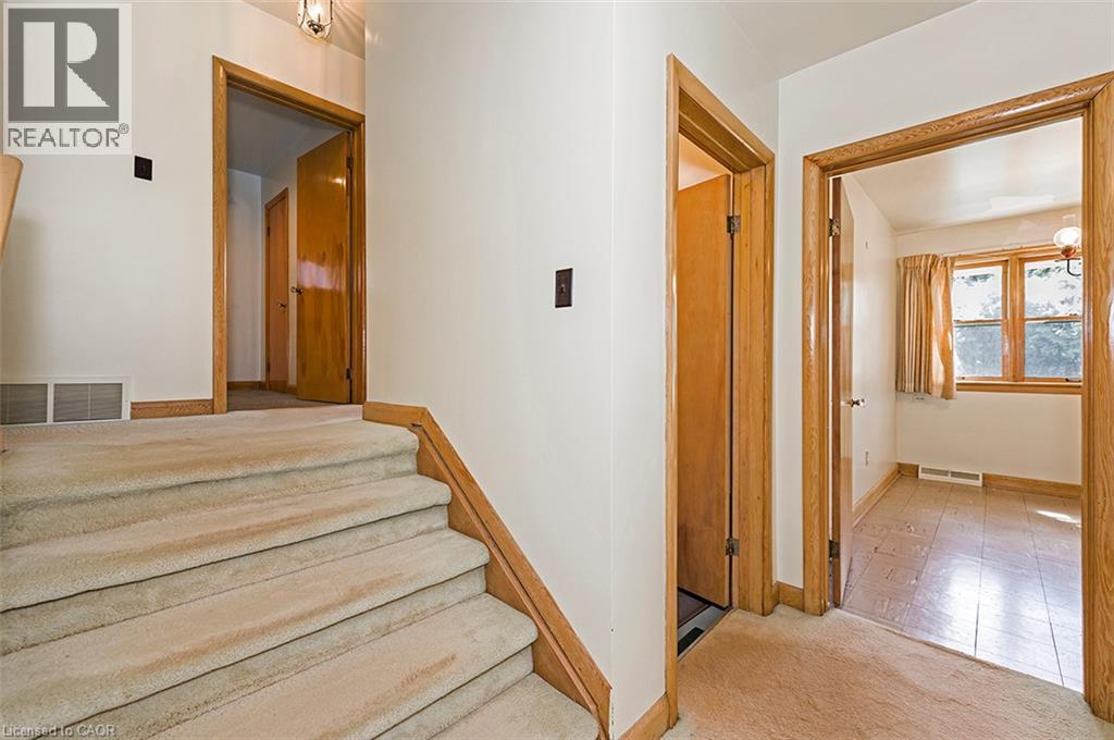 20 Keen Court, Hamilton, Ontario  L8T 1W6 - Photo 28 - 40856798