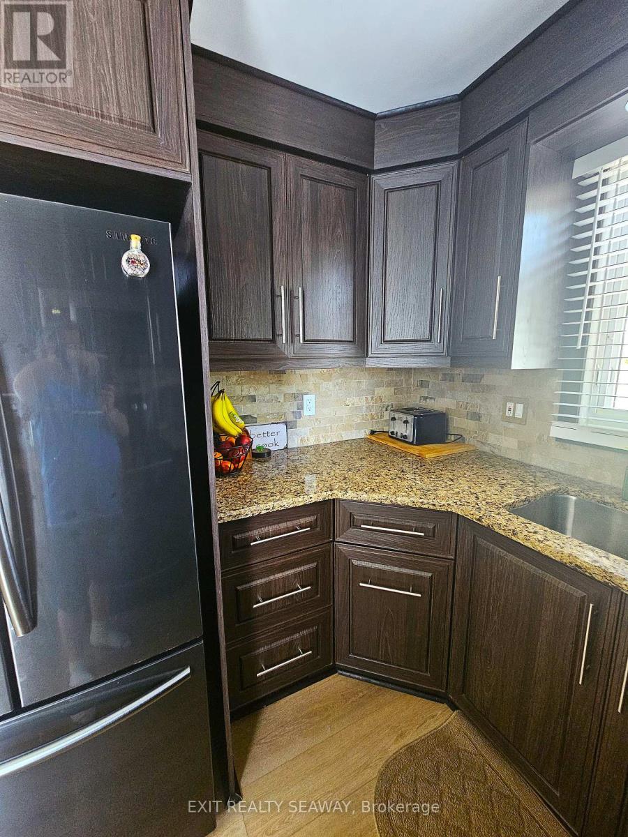 524 Anthony Street, Cornwall, Ontario  K6H 5L3 - Photo 9 - X13213630