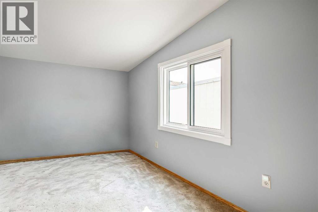 215 Homestead Close, High River, Alberta  T1V 1J8 - Photo 8 - A2336020