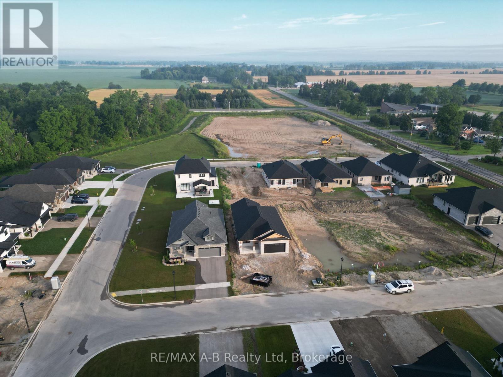 8 Orchard Drive, Stratford, Ontario  N5A 0L1 - Photo 34 - X13547326
