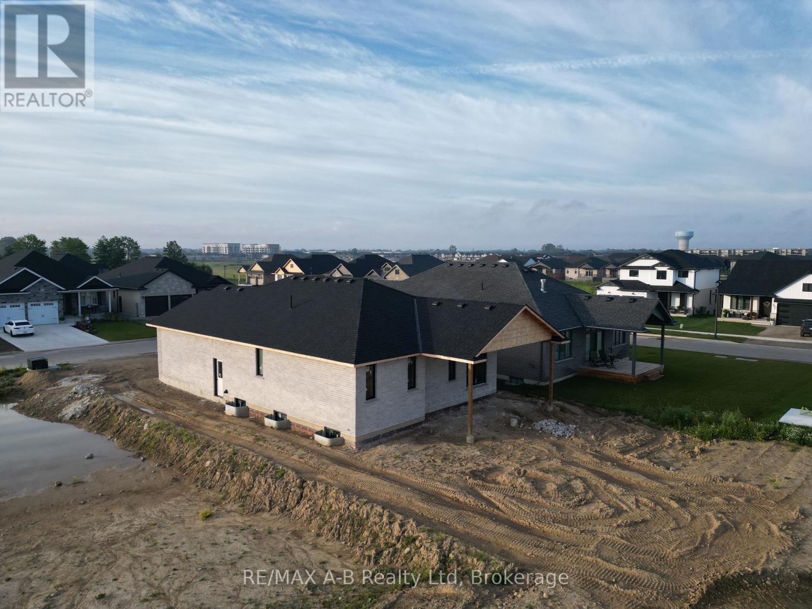 8 Orchard Drive, Stratford, Ontario  N5A 0L1 - Photo 31 - X13547326