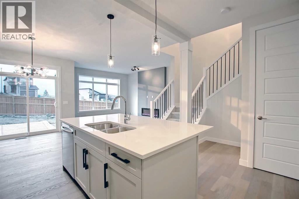 12 Topaz Place, Cochrane, Alberta  T4C 3K2 - Photo 12 - A2337778