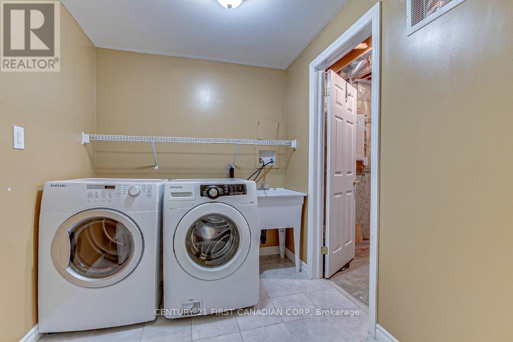 706 Hedgerow Place, London North, Ontario  N5X 4L6 - Photo 27 - X13689910