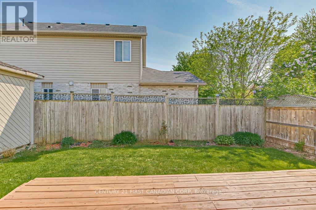 706 Hedgerow Place, London North, Ontario  N5X 4L6 - Photo 29 - X13689910