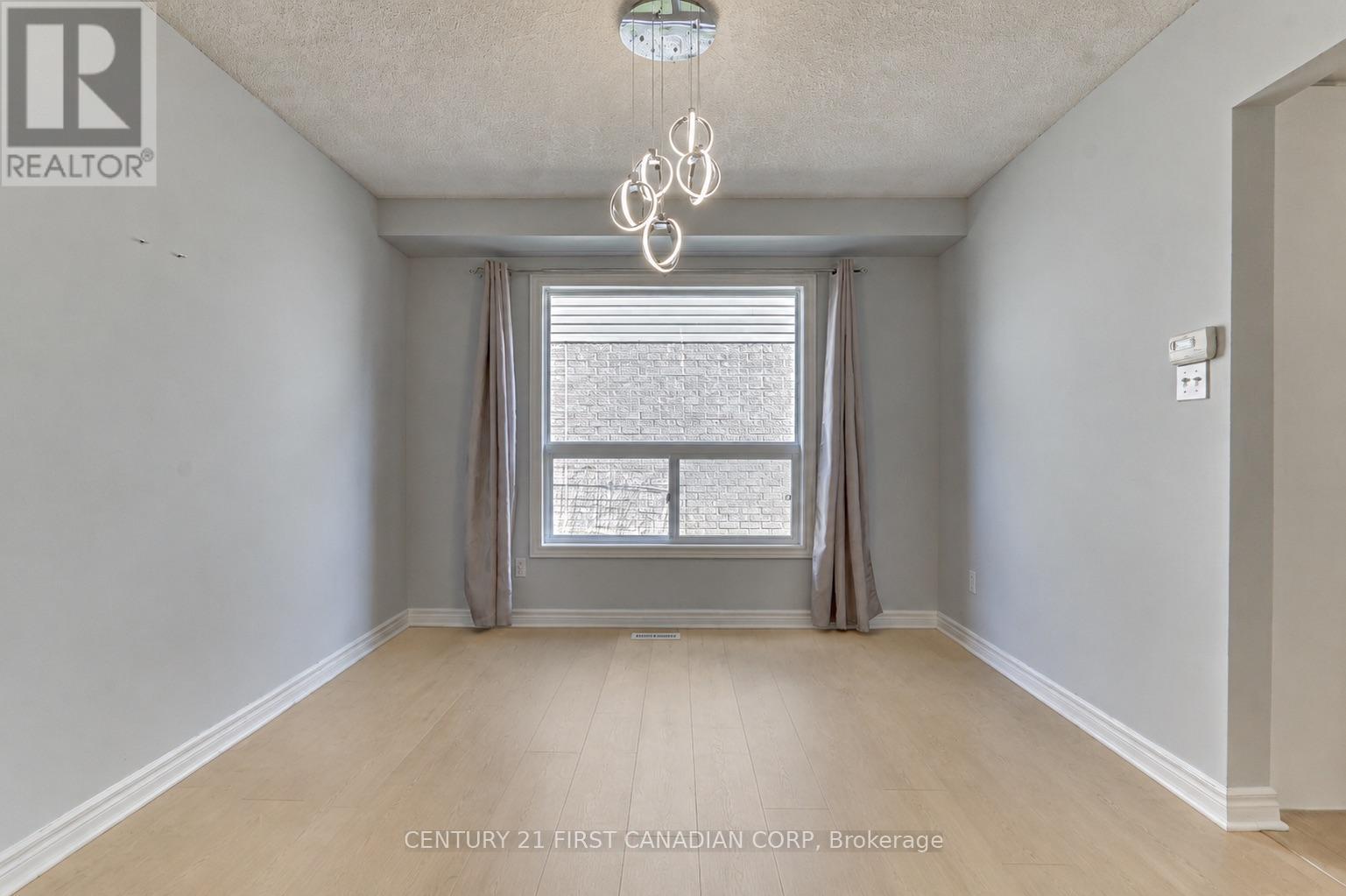 706 Hedgerow Place, London North, Ontario  N5X 4L6 - Photo 6 - X13689910