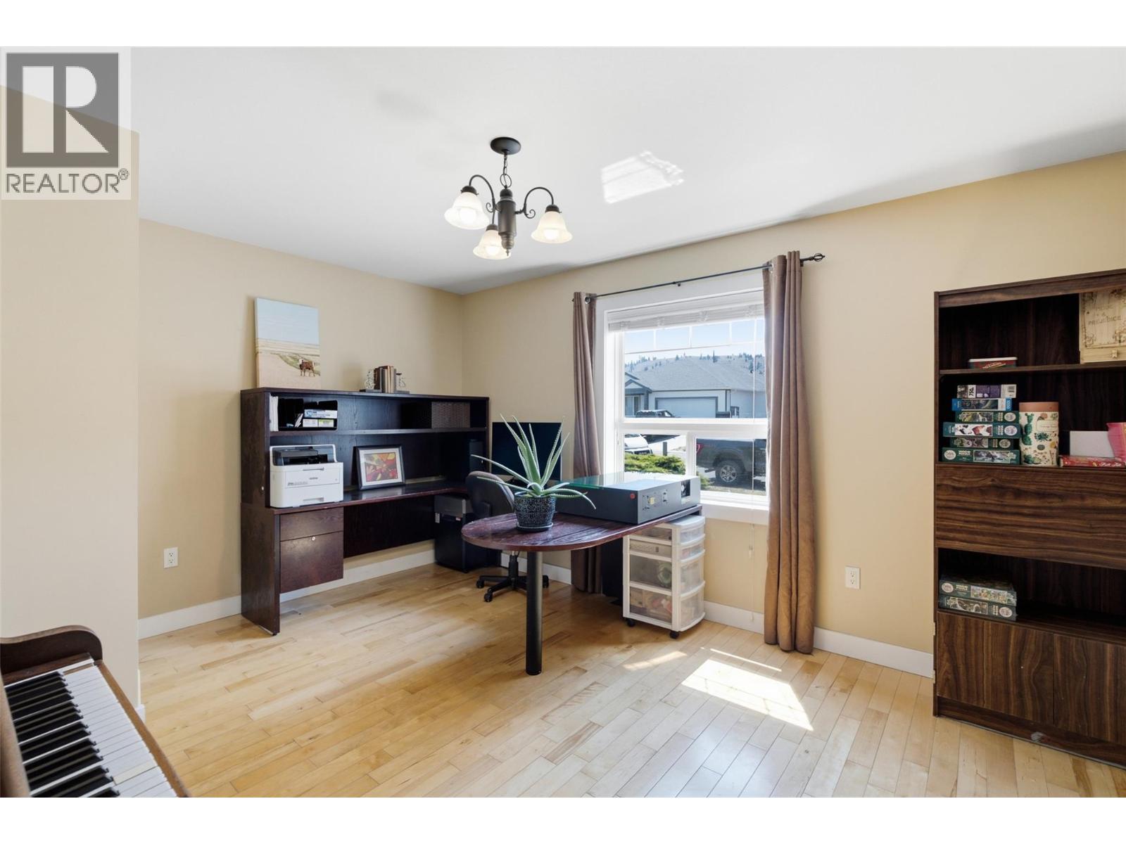 1620 Fir Road, Merritt, British Columbia  V1K 0A3 - Photo 33 - 10395864