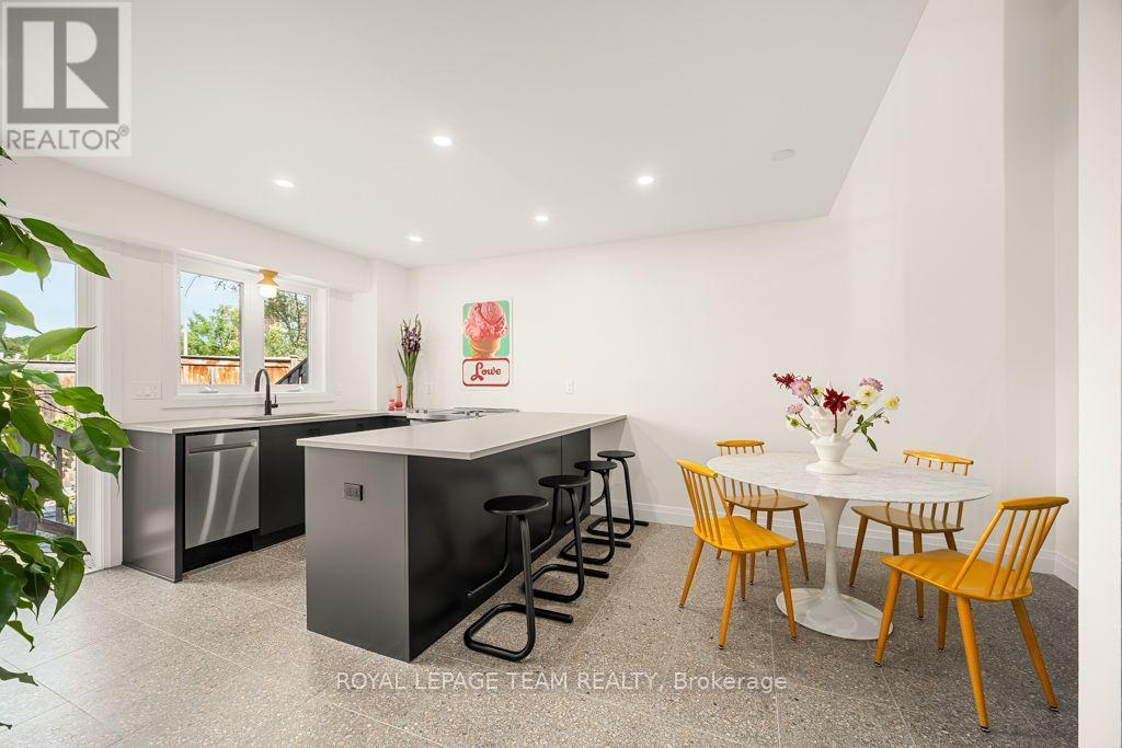 17 - 575 Old St Patrick Street, Ottawa, Ontario  K1N 9H5 - Photo 4 - X13689896