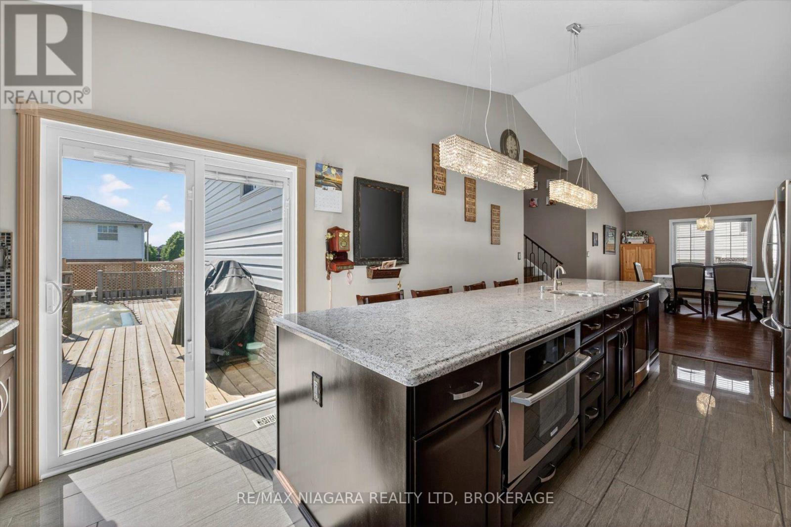 4457 Kathleen Crescent, Niagara Falls, Ontario  L2H 3H8 - Photo 13 - X13689902