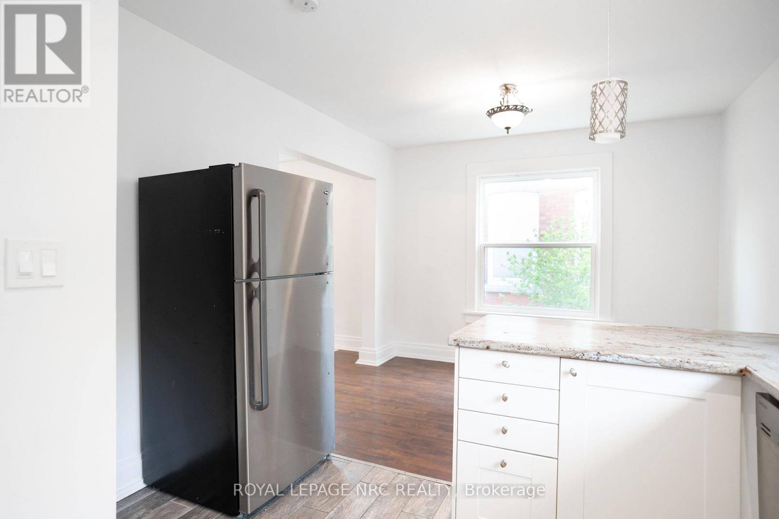 4713 Cookman Crescent N, Niagara Falls, Ontario  L2E 1C1 - Photo 11 - X13689906