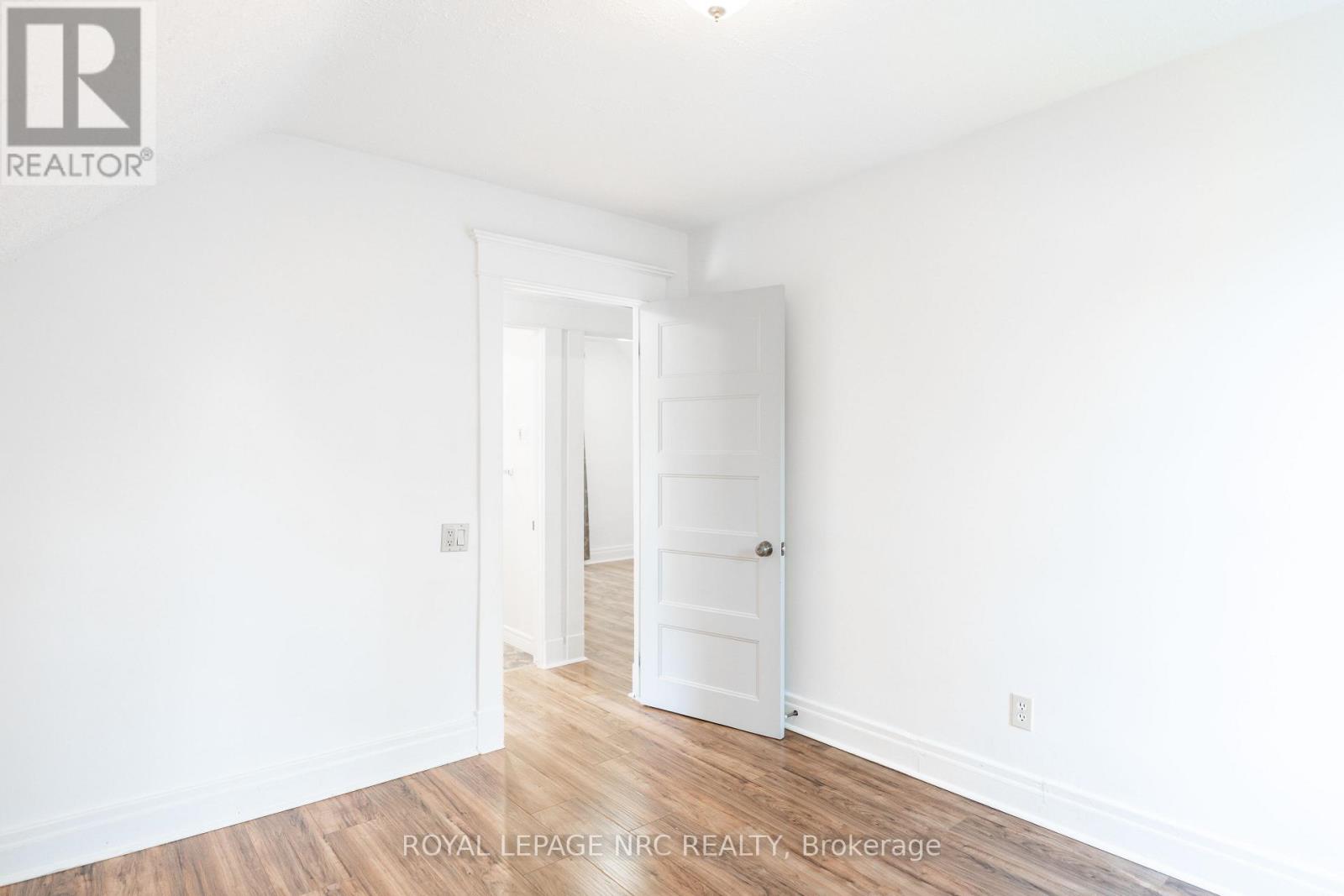 4713 Cookman Crescent N, Niagara Falls, Ontario  L2E 1C1 - Photo 17 - X13689906