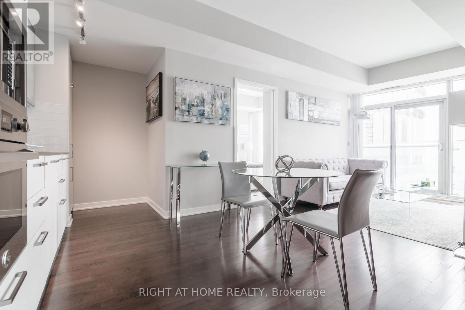 5606 - 14 York Street, Toronto, Ontario  M5J 0B1 - Photo 7 - C13689876