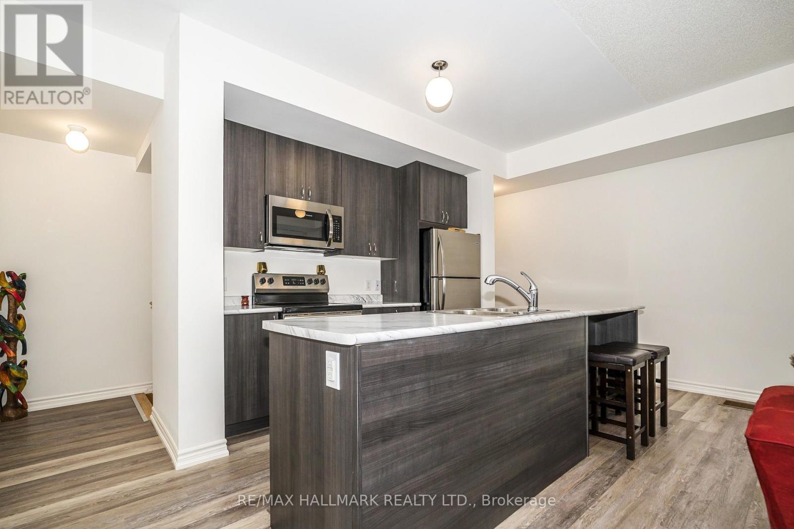 2558 Ladyfern Crossing, Pickering, Ontario  L1X 0E6 - Photo 12 - E13689880