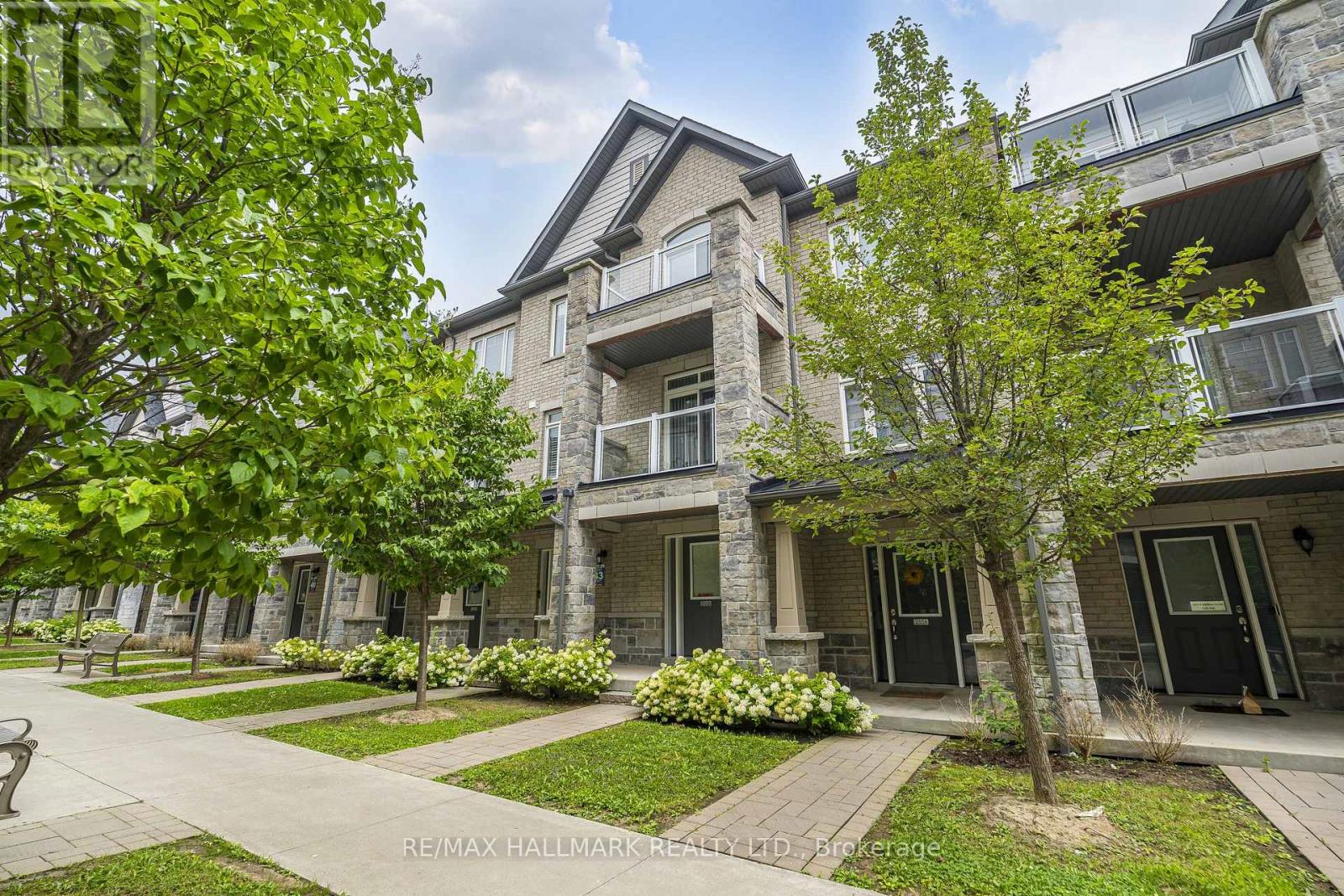 2558 Ladyfern Crossing, Pickering, Ontario  L1X 0E6 - Photo 42 - E13689880