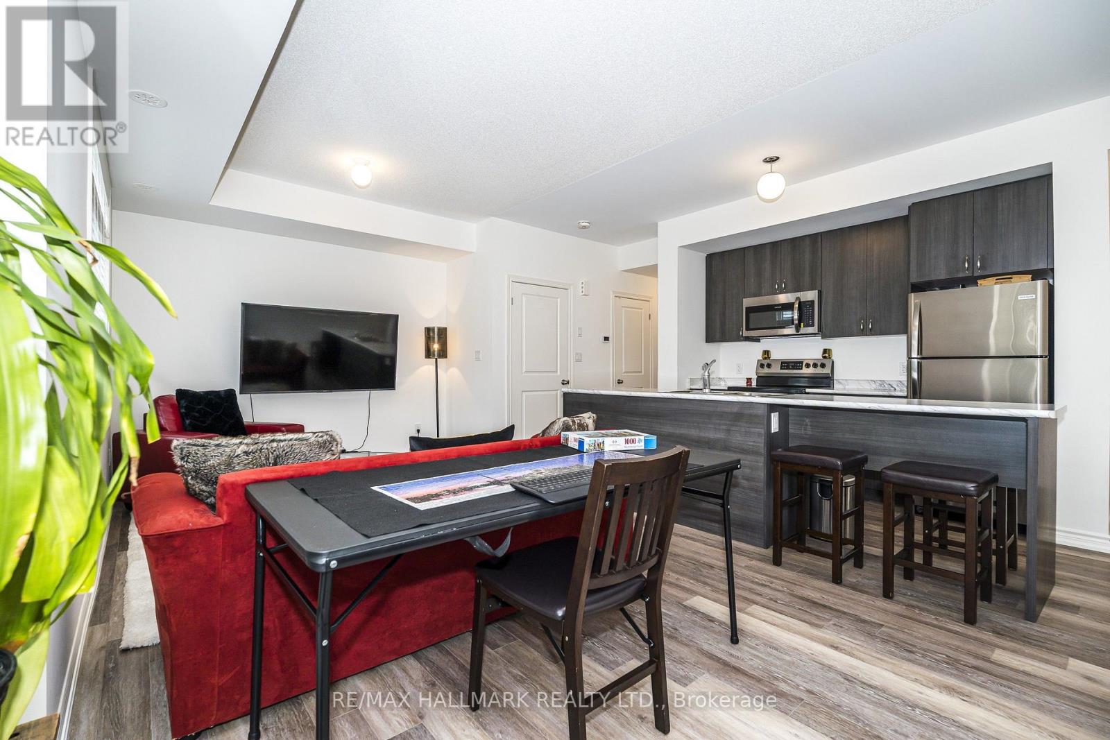 2558 Ladyfern Crossing, Pickering, Ontario  L1X 0E6 - Photo 6 - E13689880