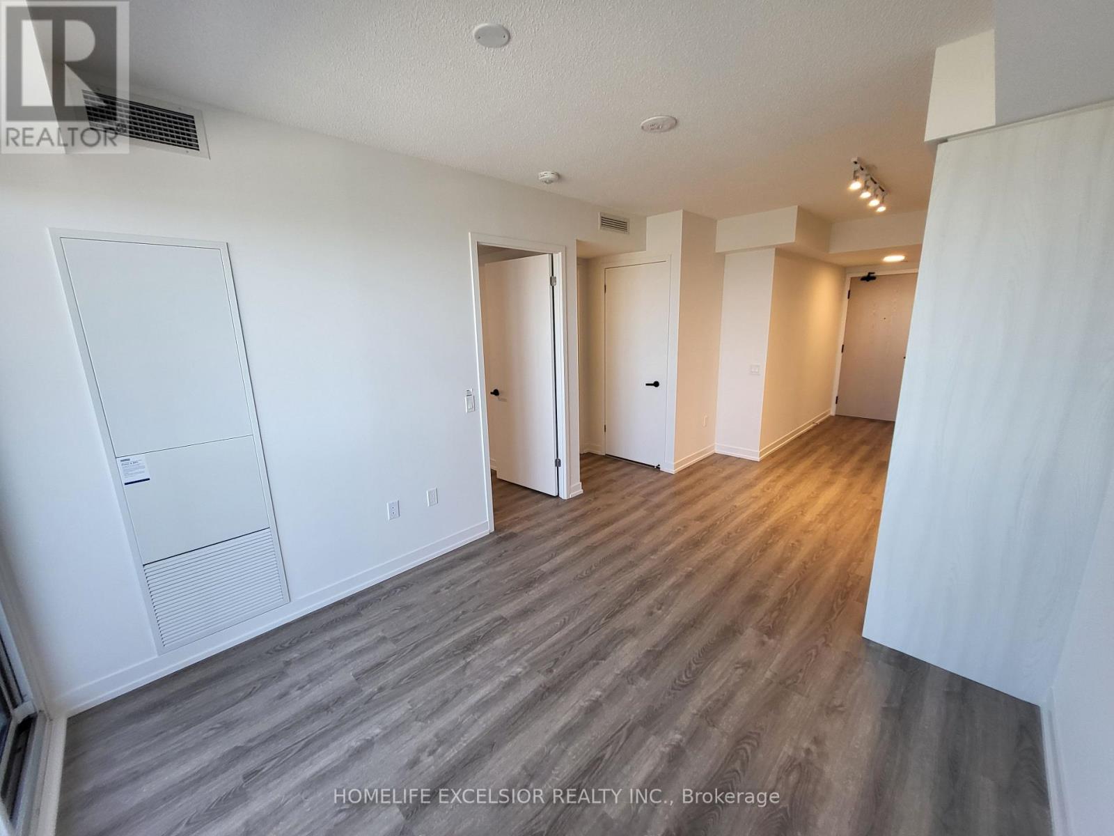 2808 - 195 Commerce Street, Vaughan, Ontario  L4K 0P9 - Photo 4 - N13689900