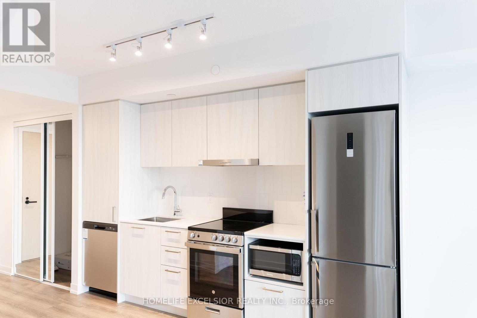 2808 - 195 Commerce Street, Vaughan, Ontario  L4K 0P9 - Photo 7 - N13689900